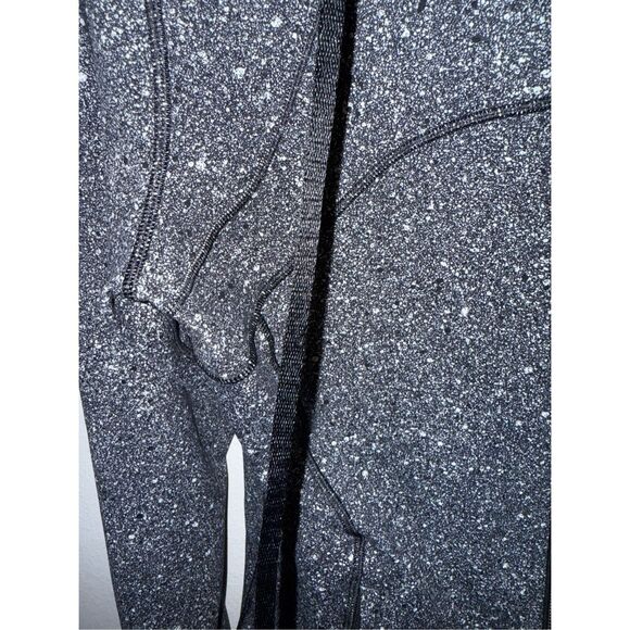 Lululemon Hooded Define Jacket *Nulu Luminesce Splatter White Black size 12 - Picture 8 of 11